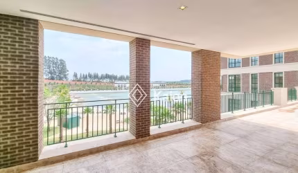 Apartamento com 3 suítes e vista para a piscina de ondas à venda no Boa Vista Village em Porto Feliz/SP