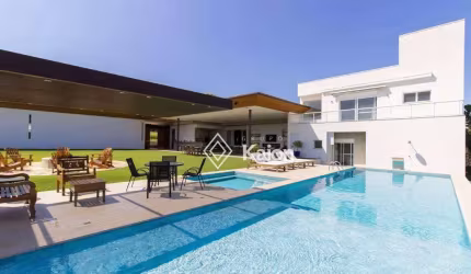 Casa para locação e venda no Condomínio Portal Japy Golf Club em Cabreúva/SP