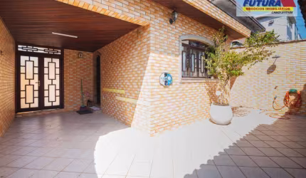 Casa com 2 dormitórios à venda, 120 m² por R$ 900.000,00 - Vila Valença - São Vicente/SP