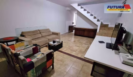 Casa com 3 dormitórios à venda, 181 m² por R$ 850.000,00 - Estuário - Santos/SP