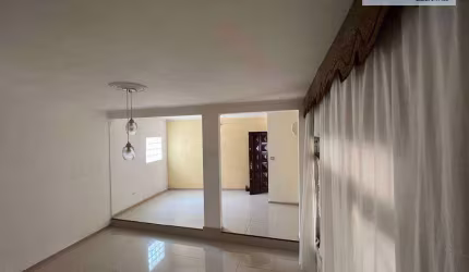 Sobrado com 3 dormitórios à venda, 128 m² por R$ 480.000,00 - Vila Voturuá - São Vicente/SP