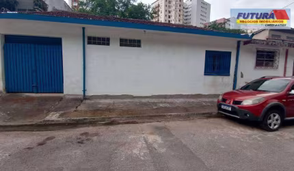 Casa com 3 dormitórios à venda, 196 m² por R$ 550.000,00 - Itararé - São Vicente/SP