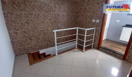 Sobrado com 2 dormitórios à venda por R$ 450.000,00 - Esplanada dos Barreiros - São Vicente/SP