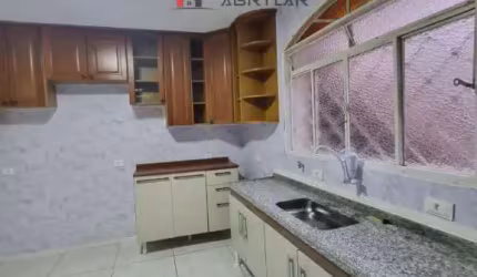 Sobrado para alugar em Jundiaí, Jardim Pacaembu, com 4 quartos, com 205 m²