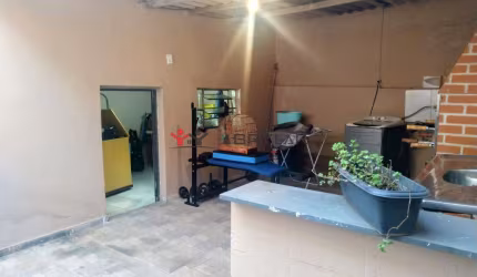 Casa à venda em Jundiaí, Parque Almerinda Pereira Chaves, com 2 quartos, com 57 m²