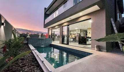 Casa à venda em Jundiaí, Vila Rio Branco, com 4 suítes, com 380 m², BOSQUE DO HORTO