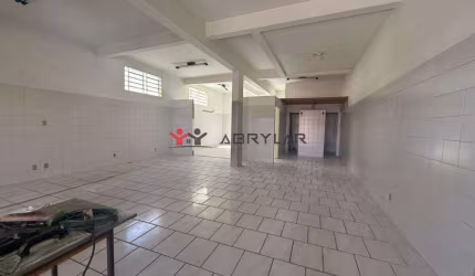 Salão para alugar em Jundiaí, Jardim Tarumã, com 2 quartos, com 144 m²