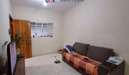 Casa à venda em Jundiaí, Jardim Natália, com 2 quartos, com 104 m²