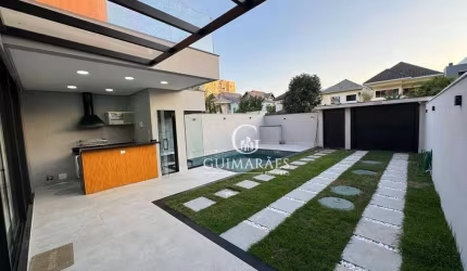 Casa Triplex- Condomínio Green Place - Recreio dos Bandeirantes
