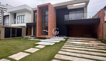Casa Contemporânea- Condomínio Barra de Itaúna - Barra da Tijuca - RJ