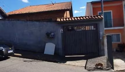 Casa com 2 dormitórios jd Iguatemi oportunidade