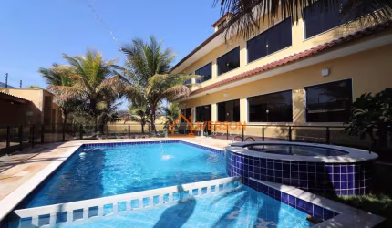 Casa para venda em Peruíbe frente a praia