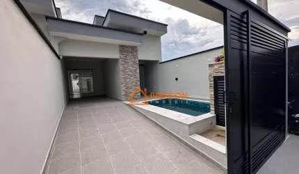 Casa com piscina para venda em Peruíbe