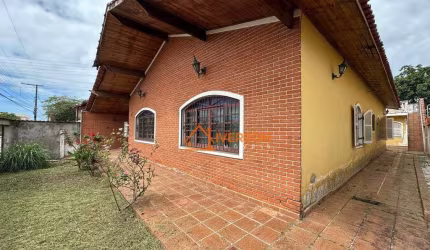 Casas 4 quartos para venda em Peruíbe