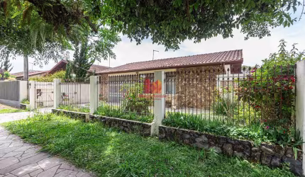 Casa com 3 quartos à venda na Rua Carlos Benato, 141, São Braz, Curitiba, 126 m2 por R$ 899.000
