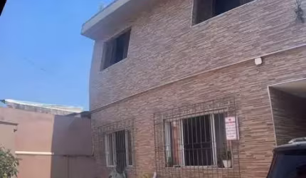 Casa com 3 quartos à venda na Rua Santos Dumont, Jardim Santo Eduardo, Embu das Artes, 270 m2 por R$ 460.000