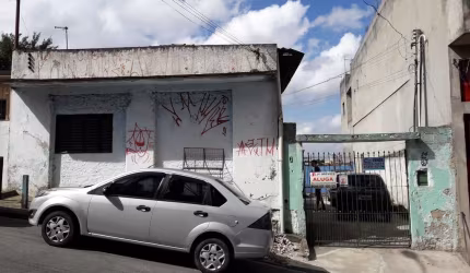 Casa com 4 quartos à venda na Rua Estoril, Jardim Santo Eduardo, Embu das Artes por R$ 420.000