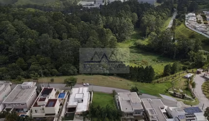 Terreno à venda no bairro Tamboré - Santana de Parnaíba/SP