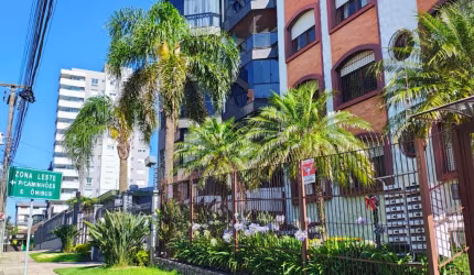 Apartamento amplo no Panazzolo.