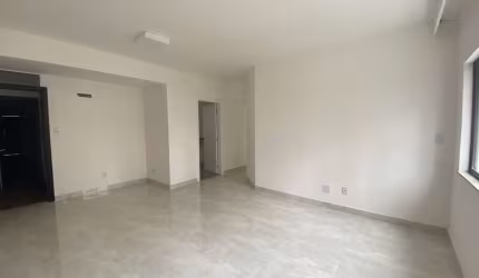 Oportunidade!, 90m², nascente, 3/4, ventilação natural, 1 suíte, armários planejados, 2 vagas, porcelanato por: R$ 700.000,00. Agende sua visita!