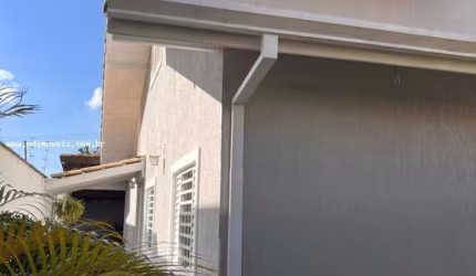 Casa / Sobrado para Venda em Mogi das Cruzes, Vila Oliveira, 3 dormitórios, 1 suíte, 3 banheiros, 3 vagas