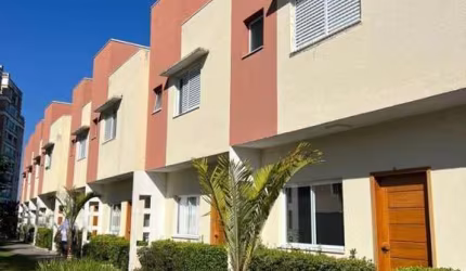 Casa em Condomínio para Locação em Mogi das Cruzes, Vila Oliveira, 3 dormitórios, 1 suíte, 3 banheiros, 2 vagas