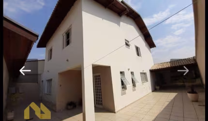 Casa / Sobrado para Venda em Mogi das Cruzes, Loteamento Rio Acima, 4 dormitórios, 1 suíte, 3 banheiros, 4 vagas
