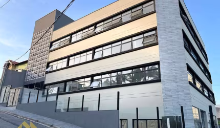 Sala Comercial para Venda em Mogi das Cruzes, Vila Nova Socorro, 1 banheiro, 2 vagas