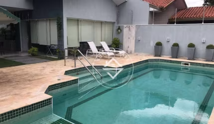 Maravilhoso Sobrado com 4 dormitórios à venda, 291 m² por R$ 2.300.000 - Jardim Siesta - Jacareí/SP