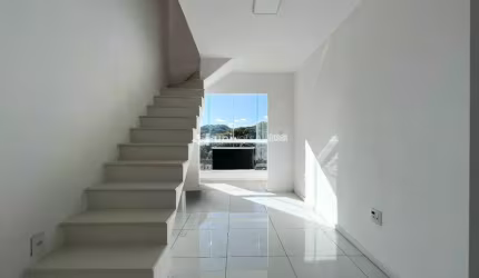 Cobertura de 2 Quartos com suíte no Morro da Glória a venda por R$360.000