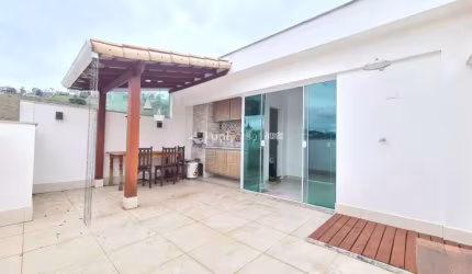 Cobertura com três quartos e área gourmert à venda por R$370.000,00 - Marilândia - Juiz de Fora - MG