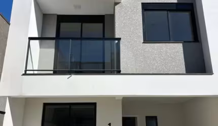 Sobrado para Venda em Curitiba, Boa Vista, 3 dormitórios, 1 suíte, 3 banheiros, 2 vagas