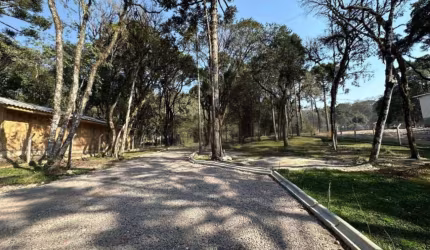 Chácara para Venda em Piraquara, Centro, 3 dormitórios, 1 suíte, 2 banheiros, 3 vagas