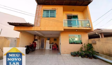 Sobrado com 3 dormitórios à venda, 114 m² por R$ 465.000,00 - Fazendinha - Curitiba/PR