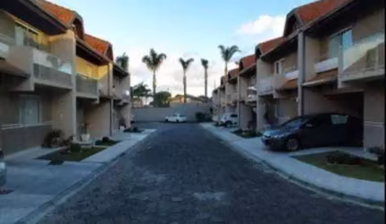 Sobrado com 3 dormitórios à venda, 115 m² por R$ 560.000,00 - Cajuru - Curitiba/PR