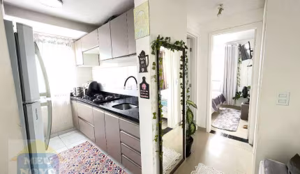 Apartamento a venda, Residencial Napoli, contendo piscina no Condomínio.