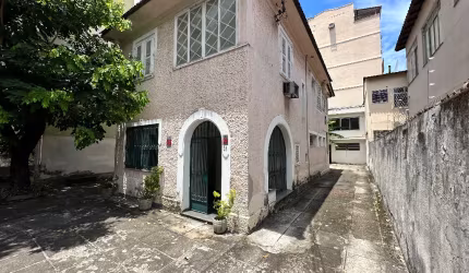 Excelente casa próximo ao shopping Tijuca