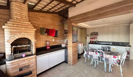 Casa 3 dormitórios à venda São João de Deus Divinópolis/MG