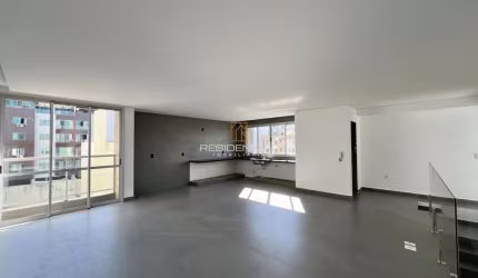 Cobertura duplex no Centro
