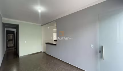 Sobrado a venda no bairro Nacoes