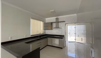 Casa 3 dormitórios à venda Catalão Divinópolis/MG