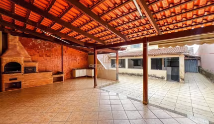 Casa a venda no bairro Bom Pastor