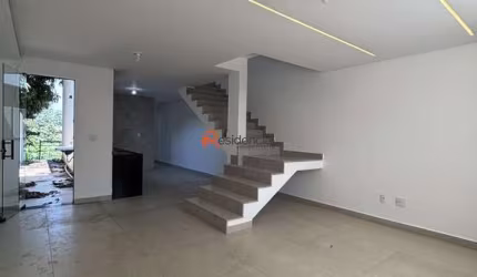CASA À VENDA NO BAIRRO ITAÍ/ESPÍRITO SANTO