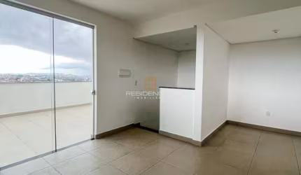 COBERTURA À VENDA NO BAIRRO INTERLAGOS
