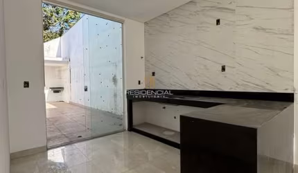 CASA A VENDA NO BAIRRO BELVEDERE