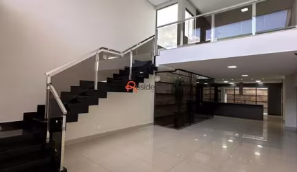 Casa alto padrão bairro LIBERDADE