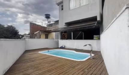 Vendo casa Belvedere porteira fechada