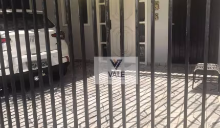 Casa com 2 dormitórios à venda, 400 m² por R$ 400.000 - Jardim do Prado - Araçatuba/SP