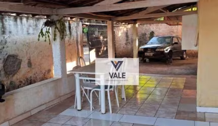 Casa com 2 dormitórios à venda, 110 m² por R$ 200.000 - Palmeiras - Araçatuba/SP