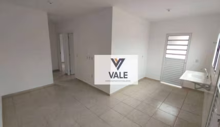 Casa com 2 dormitórios para alugar, 44 m² por R$ 700,00/mês - Residencial Sylvio Venturolli - Araçatuba/SP